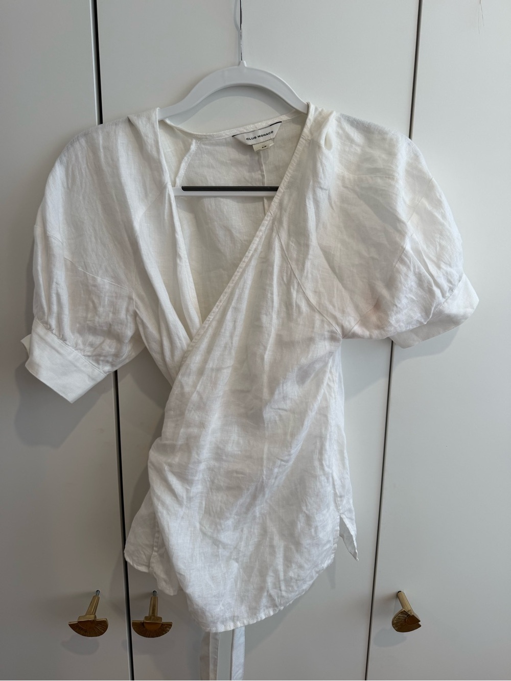 Club Monaco White Linen Wrap Blouse with Puff Sleeves
